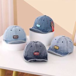 Caps Hats Denim Letter Embroidery Baby Baseball Caps Vintage Spring Autumn Adjustable Kids Peaked Hats For Boy Girl Outdoor Casual Sun Hat Y240514