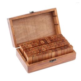 Party Decoration 70pcs Vintage DIY Number And Alphabet Letter Wood Rubber Stamps Set With Wooden Box For Teaching Play Games Favour Gift