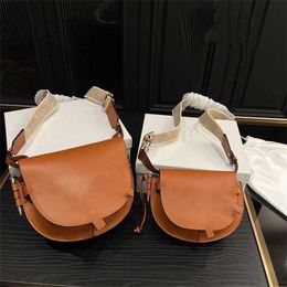 Hip Luxury Bag Designer Crossbody Bags Bow Decoration Shoulder Bags Women Flap Classic Simple Soft Leather Handbags 2Size Messenger Bag 230513