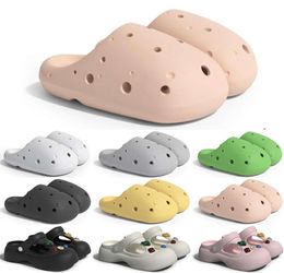 2024 Free Shipping Designer 2 slides one sandal slippers for men women GAI sandals mules men women slippers trainers sandles color15515