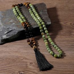 Beaded Necklaces OAITE 8mm Southern Jade Necklace Womens Black Agate Yellow Tiger Eye Necklace Mens Little Buddha Head Sweater Chain Jewellery d240514