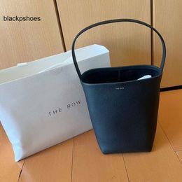 The Row TR Leather Bag Cross Tote Clutch Park Genuine Luxury Body Shoulder Bags Basket 3sizes Designer Bags Bucke Fashion Womens Mens Pochette Weekender Handbags Bag