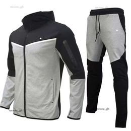 Designer Men Women Outdoors Sportswear Tuta Tech Pants Tracksuits Suits Mens Track Sweat Suit Coats Man Jogger Tracksui Jackets Hoodies Sweatshirts 2 Piece Set 734