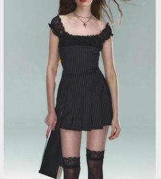 "French Style Striped Texture Square Neck Lace Patchwork Bubble Sleeve Mini Dress for Women, Unique Design for Summer"