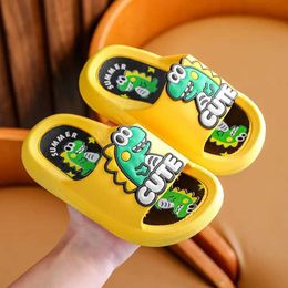 Slipper Kids Slippers Cartoon Dinosaur Home Sandal Kids Shoe for Girl Slipper Boy Breathable Summer Beacahe Shoe Pantuflas Zapatos Nia Y240514K8RG