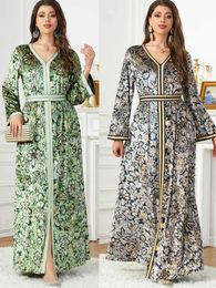 Ethnic Clothing Autumn Winter Muslim Velvet Dress for Women Abaya Split Hem Print Floral Morocco Party Dresses Kaftan Arab Long Robe Vestidos T240515