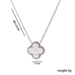 Boutique Double Sided Clover Necklace Spring Fashion Gift Jewellery Necklace Classic Desigm Style Collar Necklace Luxury 18K Gold Plated Love Charm Necklace