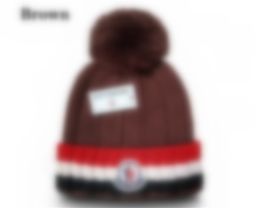 New Design Designer beanie classic letter knitted bonnet Caps cler for Mens Womens Autumn Winter Warm Thick Wool Embroidery Cold Hat Couple Fashion Street Hats mo1