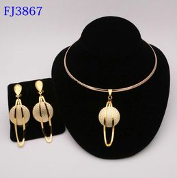 Fashion Woman Wedding African Beads Jewelry Set Gold Color Fashion Dubai Gold Color Bridal Gift2304878