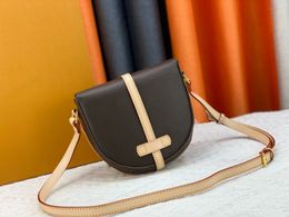 Designer crossbody bags DIANE Bag for women luxury handbag messenger shoulder bag damier macrame flap plaid tassel handel fashion satchel lady presbyopic package