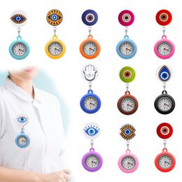 Party Favour Devils Eye Clip Pocket Watches Alligator Medical Hang Clock Gift Retractable Arabic Numeral Dial Nurse Watch Sile Brooch F Otfmz
