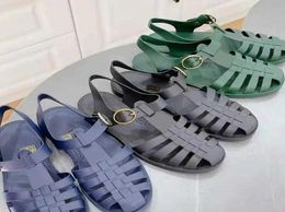 classic Men Shoes Black Green Flat Sandal Mens Flat Bottom Slides Classics Designers Shoe New Style Summer Gladiator Wearproof San1531617