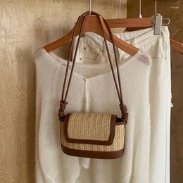 Shoulder Bags Straw Summer 2024 Women Tote Designer Handbags PurseS Weave Drawstring Closure Wooden Handle Beach Bag