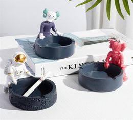 Fashion Resin Ashtray Nordic Home Decoration Ash Trays Creative Astronaut Crafts Storage Box Boyfriend Gift Cigar Ashtray with Lid7000115