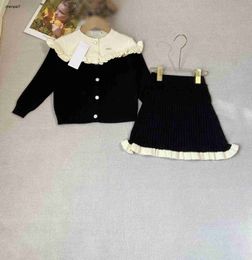Top girls tracksuits designer kids dress suits Size 110-160 Contrast color patchwork design knit cardigan and skirt Dec20