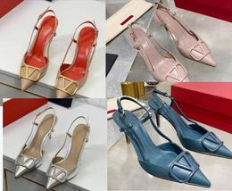 Kadın tasarımcı sandalet yüksek topuklu ayakkabılar gerçek deri lüks marka yaz çıplak siyah mat stiletto topuklu ayakkabılar kırmızı toz çanta boyutu 34-43
