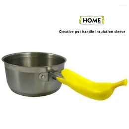 Table Mats Banana-Shaped Silicone Handle Holder Creative Pot Sleeve Heat Resistant For Frying Pans Kitchen Tools