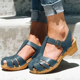 Summer Women Sandals T Strap Hollow Out Mid Heels Platform Gladiator Ladies Shoes Closed Toe Beach Sandalias Mujer c512 oe