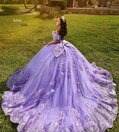 Lavender Quinceanera платья с луком Applique vestidos de 15 Anos Tulal Lace Beading Beading Mexican Girls Platens 0515
