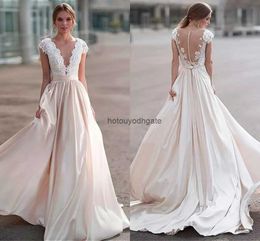Gorgeous Bohemian Wedding Dresses V Neck Cap Sleeves Lace Applique Satin Backless Country Wedding Gowns Plus Size Beach Bridal Dresses