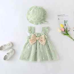 Vestido de meninas 2024 Primavera/verão New Girl Countryside Style Baby Children's Princess Skirt