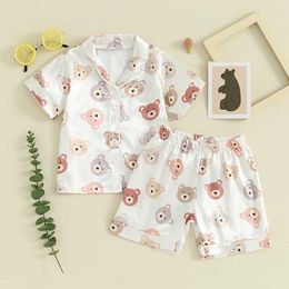 Pajamas 2024-202-20 Lioraitiin 2PCS Pajama Set for toddlers boys and girls short sleeved bear print button up shirt and shorts set casual wear d240515