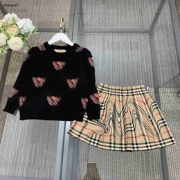 Top Girls Dress suits baby autumn suit Size 110-150 Bear head patterned jacquard round neck sweater and plaid skirt Oct25