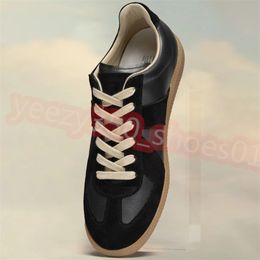 Designer sneaker run Replicate tennis shoe loafer maisons basketball 2024 newest Outdoor Casual shoes Leather Women fashion Men margiela oam runner Low trainer Y51