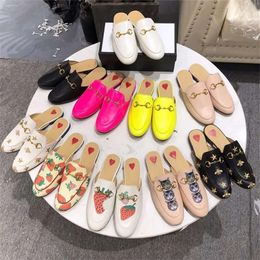 Princetown Designer Slippers Women Mules Loafers Leather Slides Metal Chain Comfortable Casual Shoe Lace Velvet Slipper WIth Box ggitys 4JPN