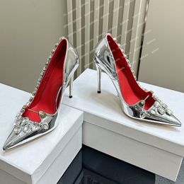 Scarpe abiti di lusso tacchi alti vecchi sandali in pelle sandali in pelle feste per ufficio pompa scarpe firmate scarpe con fibbia in metallo diamante