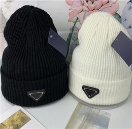 hat mens designer cap Slouchy Oversized Knit Warm Winter Hats for Women Skull Caps fall Casual Running golf Sports Fashion Luxurys9147374