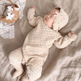 Rompers Newborn baby girl knitted tight fitting clothes Korean style baby girl jumpsuit one piece baby clothingL240514L240502