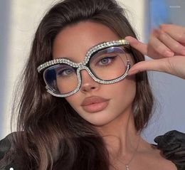 Sunglasses Retro Square Optical Glasses Frames Men Women Crystal Luxury Clear Lens Eyeglasses Frame Diamond Eyewear EspejuelosSung6334240