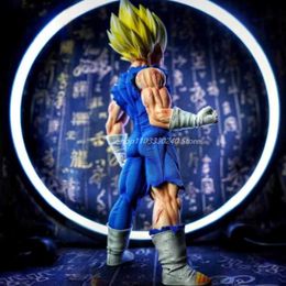 Action Toy Figures Sports Gloves Anime 20cm Vegeta Battle Damage Vegetagk Sky Pvc Action Figures Model Collection Toys Decoration Gift