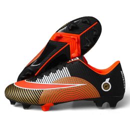 Low top Football boot for men and women Large leather long spike flat training shoes Children's Football boot