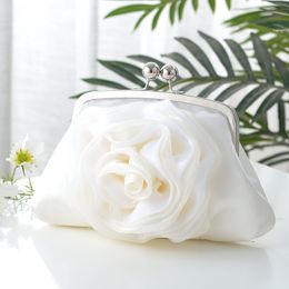 New Style Small Fresh Literary Rose Flower Bag Banquet Bag Cross-body Cheongsam Bag New Year Bag