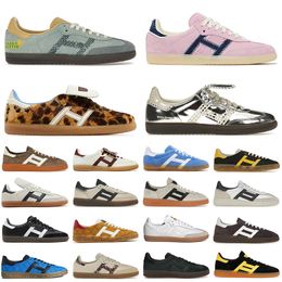 2024 designer shoes for men women outdoor sneakers Wales Bonner Shoes Leopard Print Gum Pink Velvet Red Blue Green Suede mens womens outdoor sports trainers