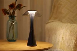 Lâmpadas de mesa USB Pequeno noite Light Lantern Lanterna Criativa LED Pequena lâmpada de mesa dobrável Casa presente Atmosfera portátil Luz de leitura