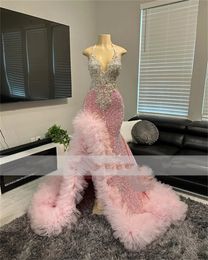 Long Pink Prom Dresses 2024 Sheer Mesh Top Luxury Sparkly Split Major Beading Diamond Black Girls Halter Prom Formal Party Gown