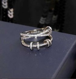 2022 newLuxurys Desingers Ring Index Finger Rings Female Fashion Personality Ins Trendy Niche Design Time to Run Internet Celebrit3720595