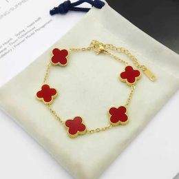 Peoples first choice to go out essential bracelet Double sided clover for women lucky flower fashionable and versatile with Original logo and clfeely