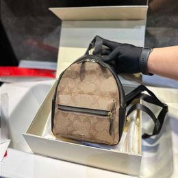 10A Fashion Cbag Back Designer Book Handbag Luxury Bags Duffel Men Women Leather Backpack School Pack Knapsack Fashion Travel Bag Stude Ngja