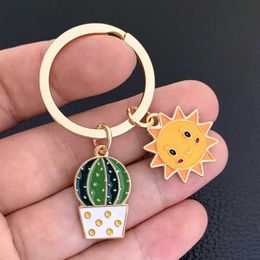 Keychains Lanyards Cute Keychain Sun Cactus Flower Key Ring Letter Plants Key Chains Desert Gifts For Women Men Bag Accessorie DIY Handmade Jewelry Y240510
