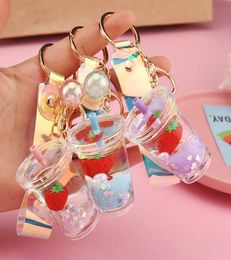 Keychains Creative Fruit Strawberry Milk Tea Cup Keychain Floating Quicksand Acrylic Keyring Women Men Car Bag Pendant Key Holder 4111461