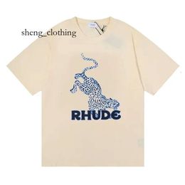Rhude Shirt Designers Mens Embroidery for Summer Rhude Tops Letter Polos Shirt Womens Tshirts Clothing Short Sleeved Large Plus Size 100% Cotton Tees Size S-xl 7707