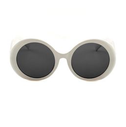 Summer classic womens Sunglasses C embossing on lens Design eyewear BLACK WHRITE Round fashion shade sunglasse frames cat eye eyeg1518372