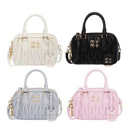 Bolsas de couro genuínas femininas de alta qualidade Luxurys Bags de ombro de Lamps de Cordado macio Saco de bolsa Lady Lady Crossbody Bolsa