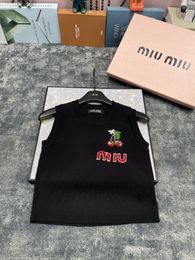 MIU Summer Sleeveless O neck Knitwear Stylish Fashion Sexy Pullovers Women's Vests Diamonds Argyle Slim Knit Sweater Vest Crop Tops 2023