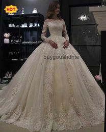 2023 Princess White Wedding Dress lace Appliques Vintage Transparent Long Sleeves Bridal Dress Ball Gown robe mariage Dresses Elegant Summer Beach Boho bride gown