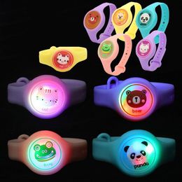 Cute Cartoon Kids Watch Flash Light Children Quartz Watch Silicone Strap Casual Luminous Boys Girls Clock Gift